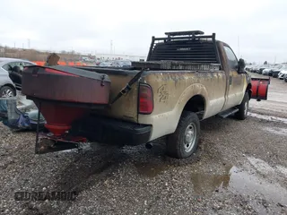 2012 Ford F-250 z VIN 1FTSF2B69CEB08368, wystawiony jako IAAI lot #41718142 z przebiegiem Nie podano mil oraz . Historia ofert i sprzedaży dostępna na DreamBid. Obrazek 4.