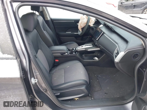 2018 Honda Clarity z VIN JHMZC5F13JC006627, wystawiony jako IAAI lot #41335364 z przebiegiem 58 662 mil mil oraz . Historia ofert i sprzedaży dostępna na DreamBid. Obrazek 5.