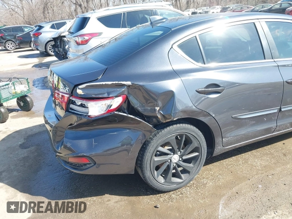 2016 Acura ILX with VIN 19UDE2F30GA022831, listed as a IAAI auction lot 41734215 with 71,628 mi miles. Bid and sale history available at carsss.com. Image 6.