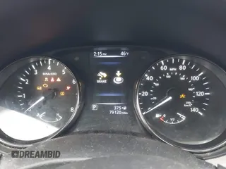 2017 Nissan Rogue SL z VIN JN1BJ1CR8HW104723, wystawiony jako IAAI lot #41535387 z przebiegiem 79 120 mil mil oraz . Historia ofert i sprzedaży dostępna na DreamBid. Obrazek 7.