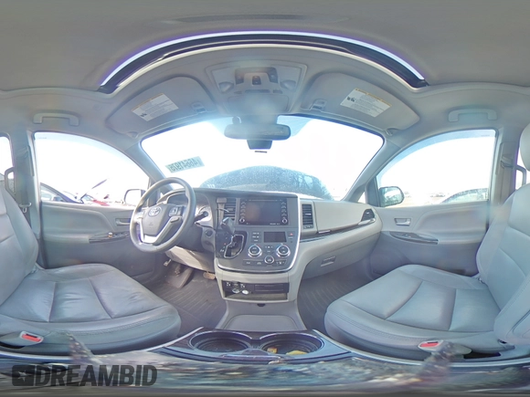 2019 Toyota Sienna XLE Auto Access Seat with VIN 5TDYZ3DC9KS019158, listed as a Copart auction lot 46641975 with 304,551 mi miles and Salvage Title. Bid and sale history available at carsss.com. Image 15.