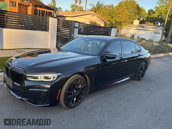 2022 BMW 7 Series 750i xDrive with VIN WBA7U2C02NCH89848, listed as a Copart auction lot 84766184 with 19,758 mi miles and Salvage title. Bid and sale history available at DreamBid. Image 2.
