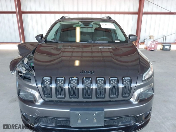 2018 Jeep Cherokee Latitude with VIN 1C4PJLCB2JD587970, listed as a IAAI auction lot 41407591 with 39,466 mi miles. Bid and sale history available at carsss.com. Image 12.