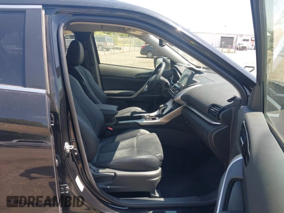 2025 Mitsubishi Eclipse Cross SE с VIN JA4ATWAA1SZ004475, выставлен на аукционе IAAI как лот 42580812 с пробегом 13 280 миль миль и . История ставок и продаж доступна на DreamBid. Изображение 5.