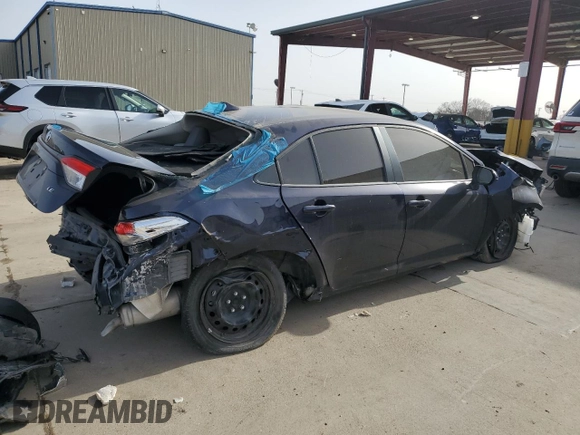 2022 Toyota Corolla LE with VIN 5YFEPMAE5NP296052, listed as a Copart auction lot 46070875 with Not Provided miles and Non Repairable. Bid and sale history available at carsss.com. Image 3.
