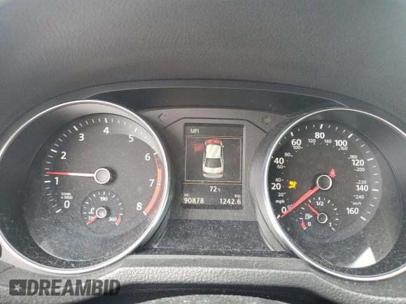 2017 Volkswagen Passat SE z VIN 1VWGT7A3XHC053786, wystawiony jako Copart lot #55421435 z przebiegiem 90 878 mil mil oraz Szkoda całkowita • Salvage title. Historia ofert i sprzedaży dostępna na DreamBid. Obrazek 9.