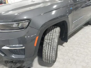 2023 Jeep Grand Cherokee with VIN 1C4RJYB6XPC664772, listed as a IAAI auction lot 41913782 with 41,872 mi miles and . Bid and sale history available at DreamBid. Image 19.