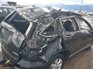 2011 Honda CR-V SE with VIN 5J6RE3H47BL001269, listed as a IAAI auction lot 40856124 with 1 mi miles. Bid and sale history available at carsss.com. Image 12.