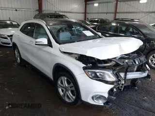 2019 Mercedes-Benz GLA 250 z VIN WDCTG4GB7KJ585660, wystawiony jako IAAI lot #41771154 z przebiegiem 96 301 mil mil oraz . Historia ofert i sprzedaży dostępna na DreamBid. Obrazek 1.