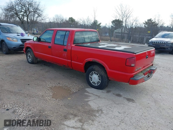 2000 GMC Sonoma with VIN 1GTDT14W1YK114098, listed as a IAAI auction lot 41995392 with 261,905 mi miles and . Bid and sale history available at DreamBid. Image 3.