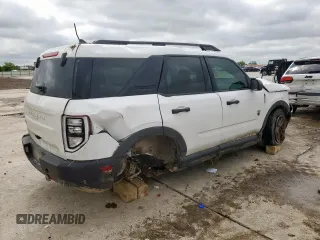 2022 Ford Bronco Sport Big Bend z VIN 3FMCR9B63NRE05300, wystawiony jako Copart lot #56111575 z przebiegiem 68 395 mil mil oraz Szkoda całkowita • Salvage title. Historia ofert i sprzedaży dostępna na DreamBid. Obrazek 3.