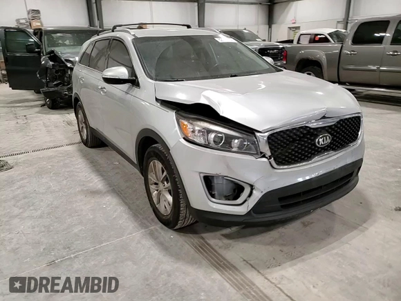 2017 Kia Sorento LX with VIN 5XYPG4A31HG211014, listed as a Copart auction lot 82358694 with 153,275 mi miles and Salvage Title. Bid and sale history available at carsss.com. Image 11.
