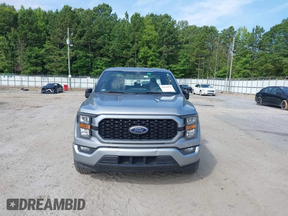 2023 Ford F-150 XL z VIN 1FTEW1CPXPKD29306, wystawiony jako IAAI lot #42616678 z przebiegiem 73 861 mil mil oraz . Historia ofert i sprzedaży dostępna na DreamBid. Obrazek 12.