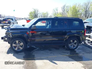 2014 Jeep Patriot Latitude with VIN 1C4NJPFA6ED928021, listed as a IAAI auction lot 41973268 with 73,456 mi miles and . Bid and sale history available at carsss.com. Image 15.
