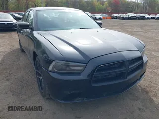 2012 Dodge Charger SE with VIN 2C3CDXBG1CH218814, listed as a IAAI auction lot 42125550 with 113,784 mi miles. Bid and sale history available at carsss.com. Image 6.