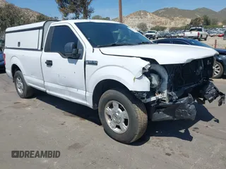 2016 Ford F-150 XL with VIN 1FTMF1C87GKD89189, listed as a IAAI auction lot 41896138 with 269,437 mi miles and . Bid and sale history available at carsss.com. Image 1.