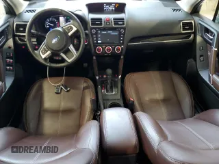 2018 Subaru Forester Touring z VIN JF2SJAWC6JH592411, wystawiony jako Copart lot #57876965 z przebiegiem 62 456 mil mil oraz Szkoda całkowita • Salvage title. Historia ofert i sprzedaży dostępna na DreamBid. Obrazek 8.