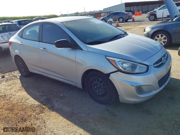 2015 Hyundai Accent GLS with VIN KMHCT4AE5FU808332, listed as a IAAI auction lot 42033625 with 195,433 mi miles. Bid and sale history available at carsss.com. Image 1.