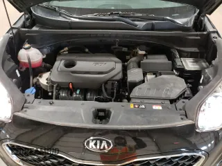 2021 Kia Sportage LX z VIN KNDPMCAC9M7934023, wystawiony jako Copart lot #54761945 z przebiegiem 88 540 mil mil oraz Szkoda całkowita • Salvage title. Historia ofert i sprzedaży dostępna na DreamBid. Obrazek 12.