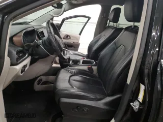 2019 Chrysler Pacifica Touring L Plus with VIN 2C4RC1EG6KR604641, listed as a Copart auction lot 87958495 with 118,639 mi miles and Non Repairable. Bid and sale history available at carsss.com. Image 7.