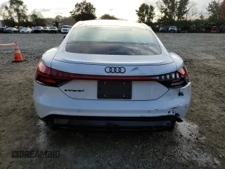 2022 Audi e-tron GT Prestige z VIN WAUEJBFW6N7009405, wystawiony jako Copart lot #72358873 z przebiegiem 6207 mil mil oraz . Historia ofert i sprzedaży dostępna na DreamBid. Obrazek 6.