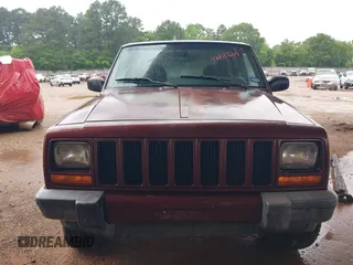 2000 Jeep Cherokee with VIN 1J4FT48S1YL249541, listed as a IAAI auction lot 42111925 with 361,482 mi miles and . Bid and sale history available at DreamBid. Image 6.
