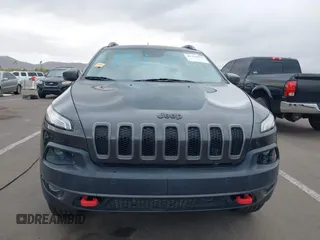 2017 Jeep Cherokee Trailhawk с VIN 1C4PJMBS6HW597794, выставлен на аукционе IAAI как лот 41750977 с пробегом 47 313 миль миль и . История ставок и продаж доступна на DreamBid. Изображение 6.