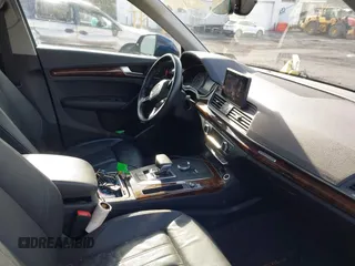 2018 Audi Q5 Premium z VIN WA1ANAFY7J2115056, wystawiony jako IAAI lot #41985515 z przebiegiem 69 058 mil mil oraz . Historia ofert i sprzedaży dostępna na DreamBid. Obrazek 5.