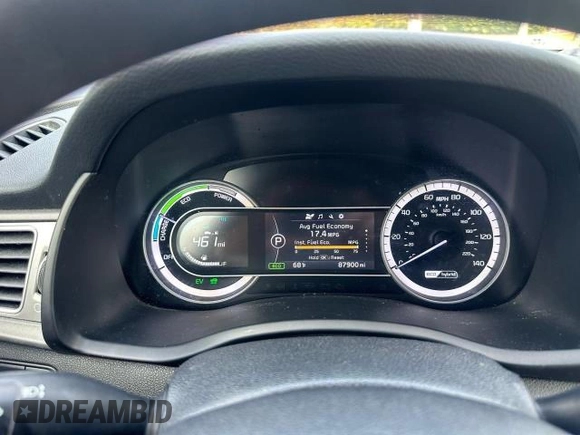 2018 Kia Niro LX with VIN KNDCB3LC3J5132401, listed as a Copart auction lot 43202885 with 87,900 mi miles and Clean Title. Bid and sale history available at carsss.com. Image 8.