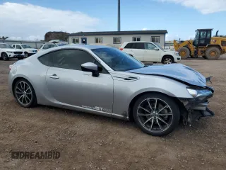 2017 Toyota 86 z VIN JF1ZNAA10H9700877, wystawiony jako Copart lot #51345715 z przebiegiem 76 409 mil mil oraz Szkoda całkowita • Salvage title. Historia ofert i sprzedaży dostępna na DreamBid. Obrazek 4.
