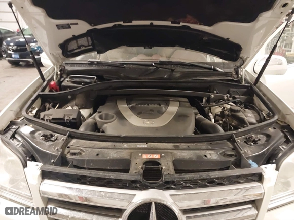 2009 Mercedes-Benz GL-Class 5.5L with VIN 4JGBF86E59A506399, listed as a IAAI auction lot 41618813 with 93,870 mi miles. Bid and sale history available at carsss.com. Image 10.