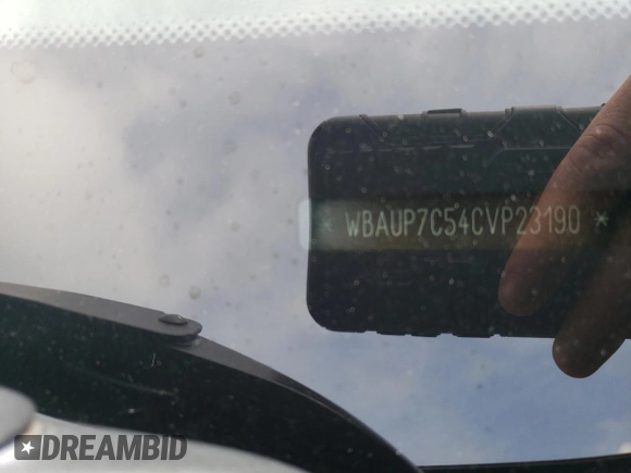 2012 BMW 1 Series 128i с VIN WBAUP7C54CVP23190, выставлен на аукционе Copart как лот 64003595 с пробегом 127 660 миль миль и Чистый • Clean title. История ставок и продаж доступна на DreamBid. Изображение 12.