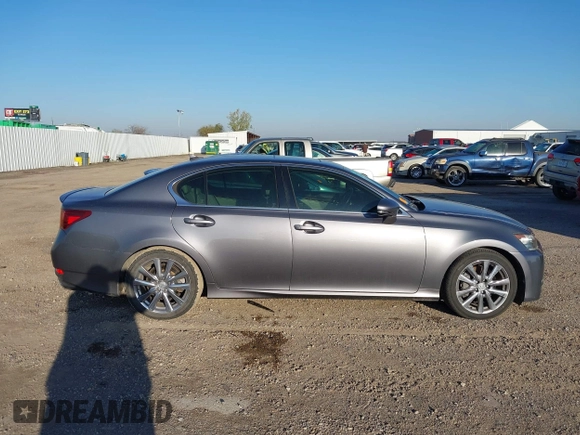 2013 Lexus GS 350 z VIN JTHBE1BL8D5016767, wystawiony jako IAAI lot #41240783 z przebiegiem 115 431 mil mil oraz . Historia ofert i sprzedaży dostępna na DreamBid. Obrazek 13.