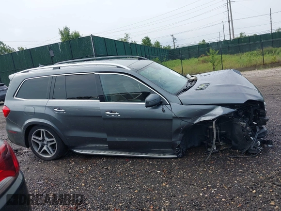 2017 Mercedes-Benz GLS 550 with VIN 4JGDF7DE4HA838922, listed as a IAAI auction lot 42617326 with 86,035 mi miles and . Bid and sale history available at DreamBid. Image 12.