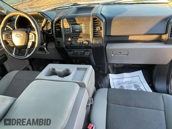 2017 Ford F-150 XL with VIN 1FTEX1CF8HKD53335, listed as a Copart auction lot 88811435 with 118,701 mi miles and Clean Title. Bid and sale history available at carsss.com. Image 9.