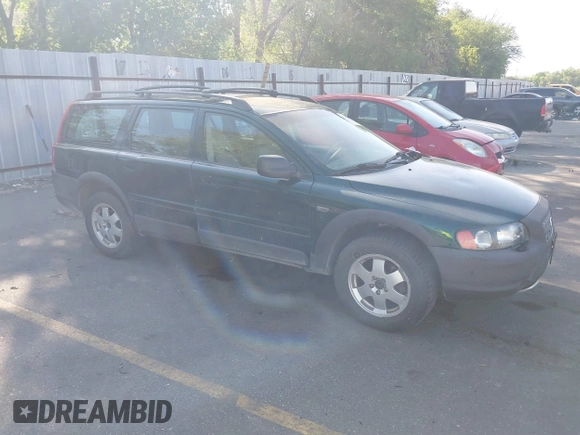 2002 Volvo V70 с VIN YV1SZ58D921075855, выставлен на аукционе IAAI как лот 42467860 с пробегом 135 362 миль миль и . История ставок и продаж доступна на DreamBid. Изображение 1.
