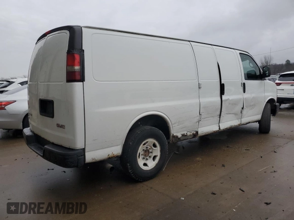 2011 GMC Savana Cargo z VIN 1GTW7GCAXB1905846, wystawiony jako Copart lot #84195244 z przebiegiem 329 583 mil mil oraz Nie do naprawy • Non repairable. Historia ofert i sprzedaży dostępna na DreamBid. Obrazek 3.