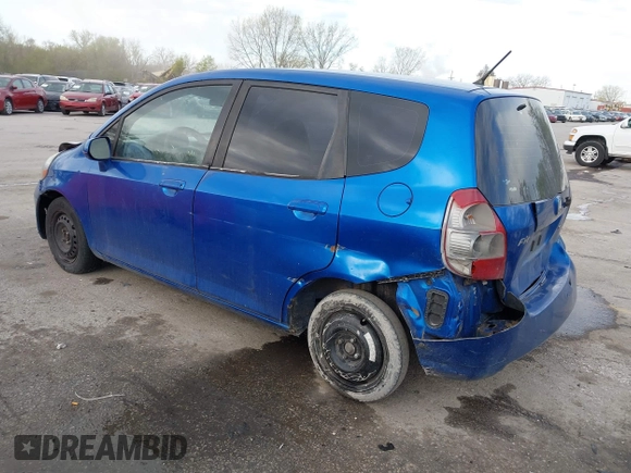 2008 Honda Fit z VIN JHMGD38498S043827, wystawiony jako IAAI lot #41990363 z przebiegiem 301 405 mil mil oraz . Historia ofert i sprzedaży dostępna na DreamBid. Obrazek 3.