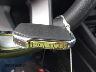 2023 Kia Forte LXS z VIN 3KPF24AD1PE642421, wystawiony jako IAAI lot #40528615 z przebiegiem 9 683 mil mil oraz . Historia ofert i sprzedaży dostępna na DreamBid. Obrazek 11.