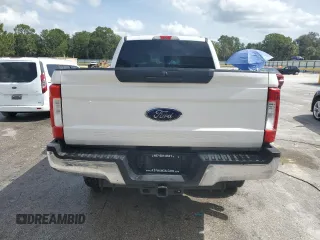 2019 Ford F-250 XL with VIN 1FT7W2BT8KED85152, listed as a Copart auction lot 59598275 with 171,026 mi miles and Salvage title. Bid and sale history available at DreamBid. Image 6.