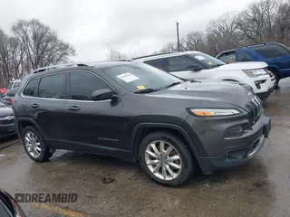 2017 Jeep Cherokee Limited with VIN 1C4PJLDB3HW518184, listed as a IAAI auction lot 41198338 with 172,094 mi miles. Bid and sale history available at carsss.com. Image 13.