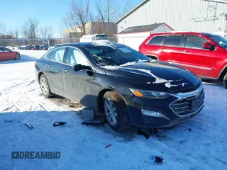 2020 Chevrolet Malibu LT with VIN 1G1ZD5ST4LF048143, listed as a IAAI auction lot 41352934 with 107,929 mi miles and . Bid and sale history available at carsss.com. Image 1.