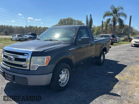 2013 Ford F-150 XL с VIN 1FTMF1CM7DFE09796, выставлен на аукционе Copart как лот 47272235 с пробегом 67 872 миль миль и Чистый • Clean title. История ставок и продаж доступна на DreamBid. Изображение 2.