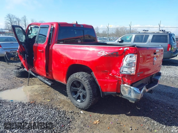2020 Ram 1500 Big Horn with VIN 1C6SRFBT2LN124746, listed as a IAAI auction lot 41472889 with 67,612 mi miles. Bid and sale history available at carsss.com. Image 3.