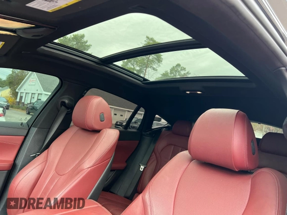 2021 BMW X6 sDrive40i z VIN 5UXCY4C05M9H19479, wystawiony jako Copart lot #54268205 z przebiegiem 85 899 mil mil oraz Czysty tytuł • Clean title. Historia ofert i sprzedaży dostępna na DreamBid. Obrazek 10.