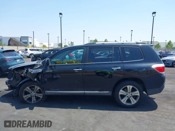 2012 Toyota Highlander Limited with VIN 5TDDK3EHXCS166619, listed as a IAAI auction lot 42451831 with 167,495 mi miles and . Bid and sale history available at DreamBid. Image 14.