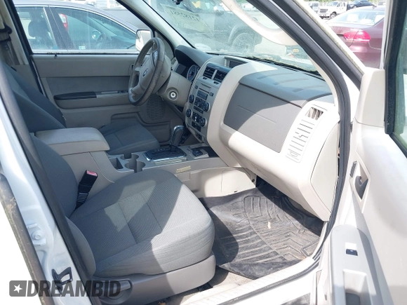 2010 Ford Escape Hybrid with VIN 1FMCU4K35AKC14385, listed as a IAAI auction lot 42182581 with 115,974 mi miles and . Bid and sale history available at DreamBid. Image 5.