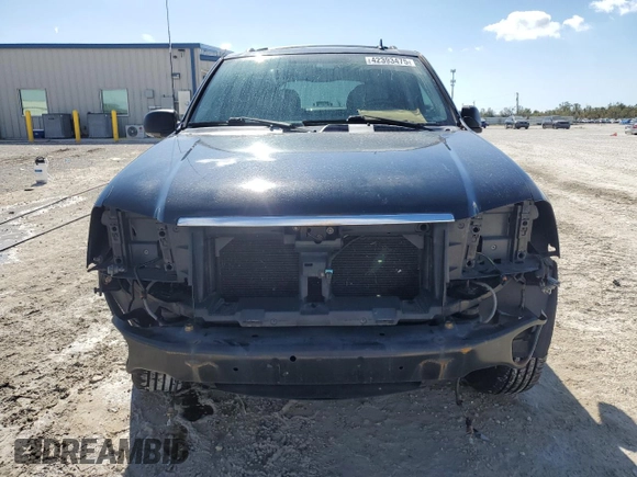 2007 GMC Envoy SLE with VIN 1GKDS13S472107120, listed as a Copart auction lot 42393475 with 106,499 mi miles and Salvage Title. Bid and sale history available at carsss.com. Image 5.