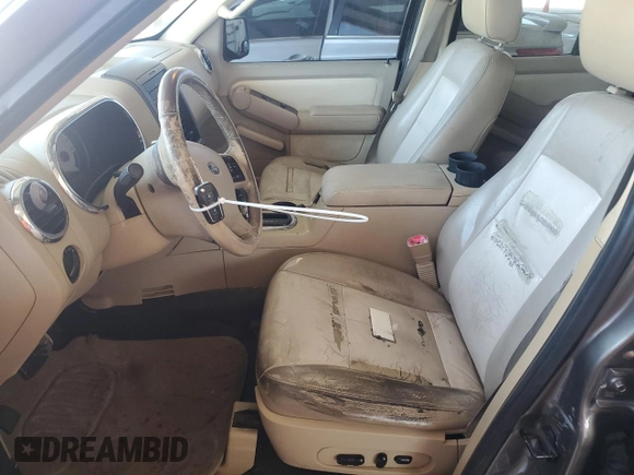 2007 Ford Explorer Sport Trac Limited z VIN 1FMEU338X7UA23698, wystawiony jako Copart lot #54888695 z przebiegiem 167 996 mil mil oraz Czysty tytuł • Clean title. Historia ofert i sprzedaży dostępna na DreamBid. Obrazek 7.