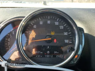2019 MINI Countryman Cooper with VIN WMZYS7C54K3F44714, listed as a Copart auction lot 42613965 with 118,112 mi miles and Salvage Title. Bid and sale history available at carsss.com. Image 9.